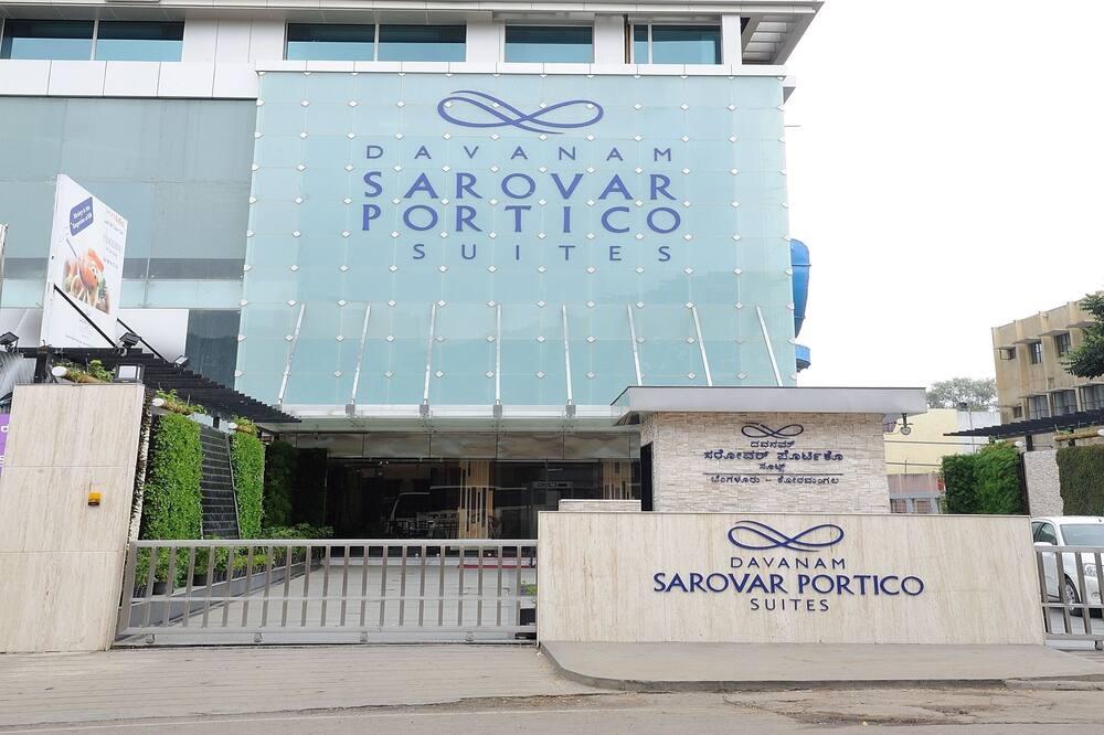 Reviews of Davanam Sarovar Portico Suites in Bangalore - Goibibo